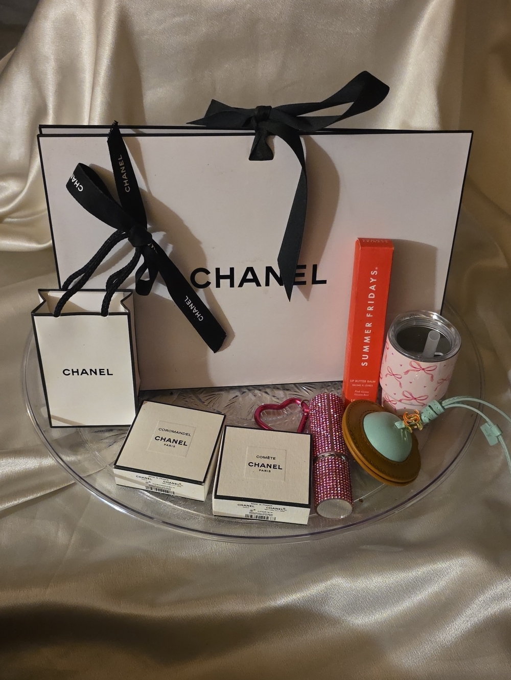 Authentic CHANEL Tiny Perfume & Hairclips CHANEL Crush Absolu Newspaper
